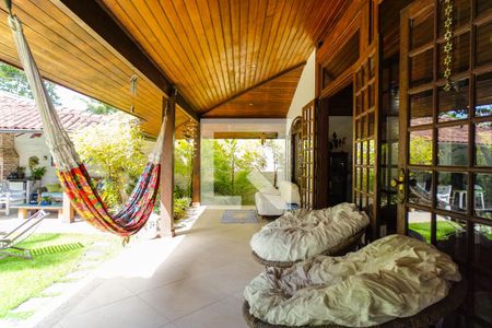 Casa de condomínio à venda com 540m², 4 quartos e 4 vagasVaranda da Sala