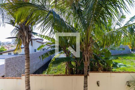 Casa à venda com 263m², 3 quartos e 5 vagasVista do quarto 2