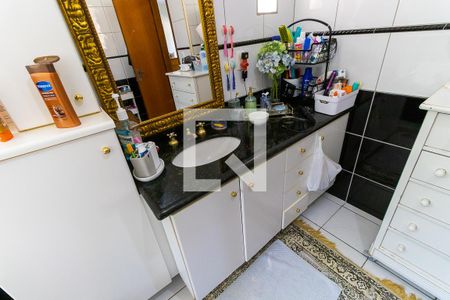 Casa à venda com 263m², 3 quartos e 5 vagasBanheiro da suíte