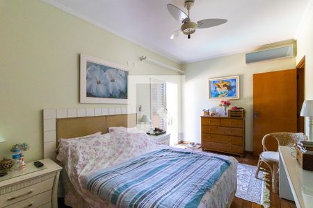 Casa à venda com 263m², 3 quartos e 5 vagasQuarto 1 - Suíte