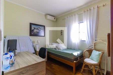 Casa à venda com 263m², 3 quartos e 5 vagasQuarto 3