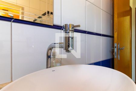 Casa à venda com 263m², 3 quartos e 5 vagasBanheiro social