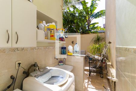 Casa à venda com 263m², 3 quartos e 5 vagasÁrea de serviço