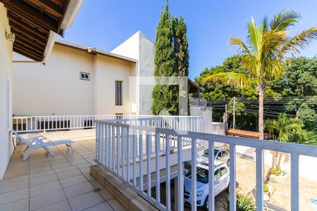 Casa à venda com 263m², 3 quartos e 5 vagasSacada da suíte