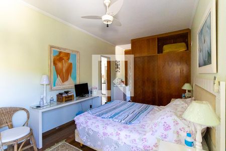 Casa à venda com 263m², 3 quartos e 5 vagasQuarto 1 - Suíte