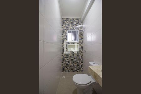Banheiro de apartamento para alugar com 1 quarto, 10m² em Vila Morse, São Paulo