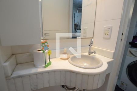 Apartamento à venda com 190m², 2 quartos e 1 vagaLavabo