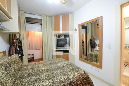 Quarto 1 de apartamento à venda com 2 quartos, 190m² em Menino Deus, Porto Alegre