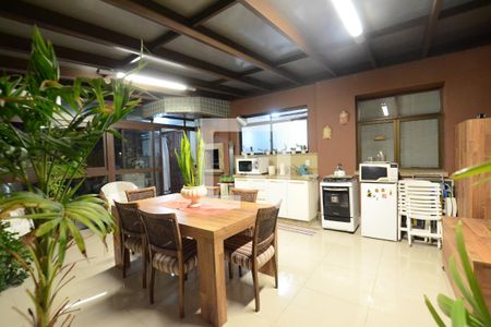 Apartamento à venda com 190m², 2 quartos e 1 vagaÁrea de lazer