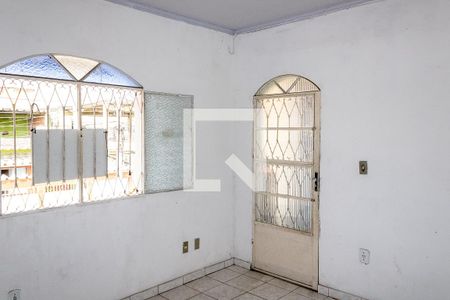Sala de casa para alugar com 2 quartos, 89m² em Campo Grande, Rio de Janeiro