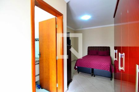 Casa de condomínio à venda com 158m², 3 quartos e 4 vagasQuarto Suíte