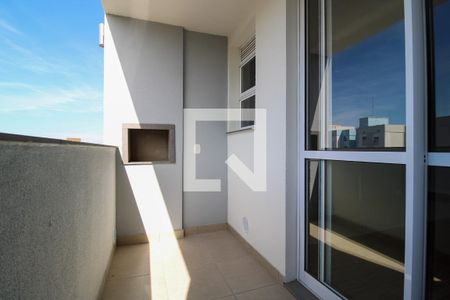 Sacada de apartamento à venda com 2 quartos, 52m² em Olaria, Canoas