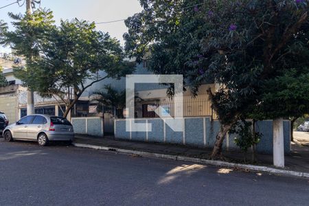Fachada de casa à venda com 4 quartos, 340m² em Planalto Paulista, São Paulo