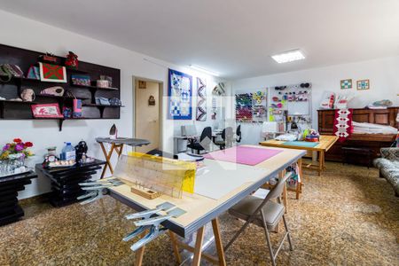 Sala de casa à venda com 4 quartos, 340m² em Planalto Paulista, São Paulo