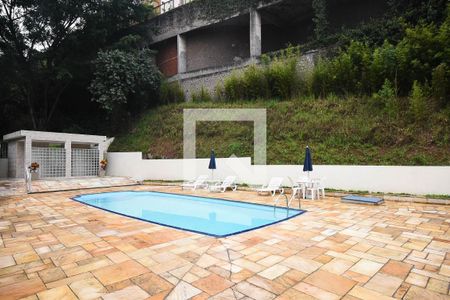 Apartamento à venda com 76m², 3 quartos e 1 vaga Apartamento à venda com 76m², 3 quartos e 1 vagaPiscina 2