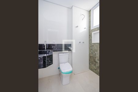 Apartamento à venda com 146m², 4 quartos e 3 vagasBanheiro da Suíte 2