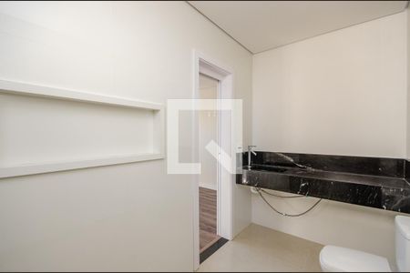 Apartamento à venda com 146m², 4 quartos e 3 vagasBanheiro da Suíte 1