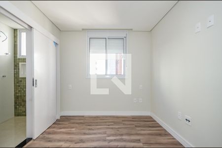 Apartamento à venda com 146m², 4 quartos e 3 vagasSuíte 2