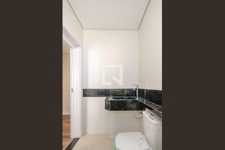 Apartamento à venda com 146m², 4 quartos e 3 vagasBanheiro da Suíte 2