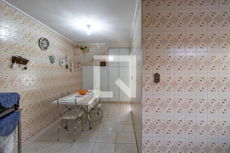 Casa à venda com 150m², 4 quartos e 3 vagas Casa à venda com 150m², 4 quartos e 3 vagasCozinha