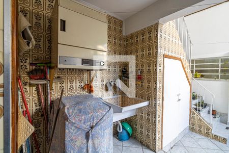 Casa à venda com 150m², 4 quartos e 3 vagas Casa à venda com 150m², 4 quartos e 3 vagasÁrea de Serviço