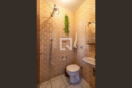 Casa à venda com 150m², 4 quartos e 3 vagas Casa à venda com 150m², 4 quartos e 3 vagasBanheiro 2 de Serviço