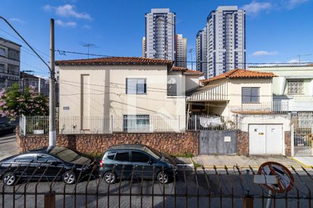Casa à venda com 150m², 4 quartos e 3 vagas Casa à venda com 150m², 4 quartos e 3 vagasQuarto 2 - Vista