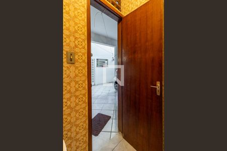 Casa à venda com 150m², 4 quartos e 3 vagas Casa à venda com 150m², 4 quartos e 3 vagasBanheiro 2 de Serviço