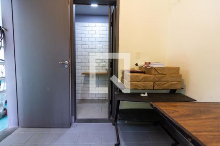 Casa à venda com 300m², 4 quartos e 2 vagas Casa à venda com 300m², 4 quartos e 2 vagasQuarto 4 - Suíte