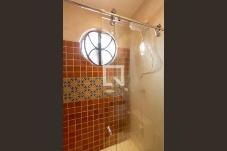 Casa à venda com 300m², 4 quartos e 2 vagas Casa à venda com 300m², 4 quartos e 2 vagasBanheiro Suíte 3