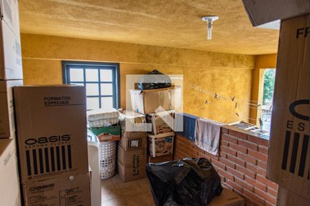 Casa à venda com 300m², 3 quartos e 2 vagasLavanderia