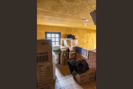 Casa à venda com 300m², 3 quartos e 2 vagasLavanderia