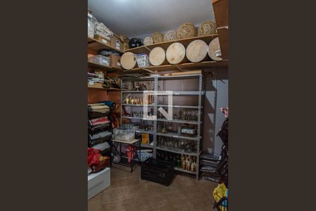 Casa à venda com 300m², 3 quartos e 2 vagasSala edícula