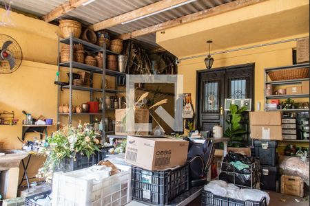 Casa à venda com 300m², 3 quartos e 2 vagasQuintal