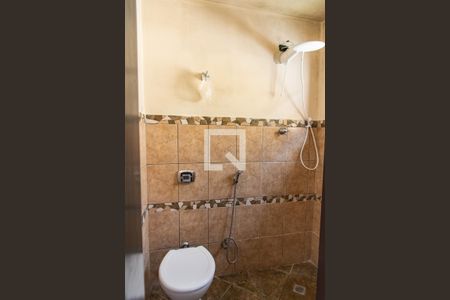 Casa à venda com 300m², 3 quartos e 2 vagasBanheiro da suíte 2