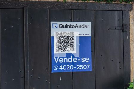 Casa à venda com 300m², 3 quartos e 2 vagasFachada
