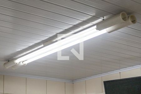 Casa à venda com 243m², 4 quartos e 4 vagas Casa à venda com 243m², 4 quartos e 4 vagasCozinha