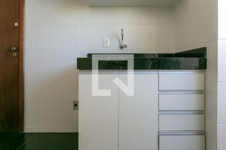 Apartamento para alugar com 120m², 3 quartos e 1 vaga Apartamento para alugar com 120m², 3 quartos e 1 vagaCozinha