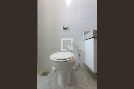 Apartamento para alugar com 120m², 3 quartos e 1 vaga Apartamento para alugar com 120m², 3 quartos e 1 vagaBanheiro