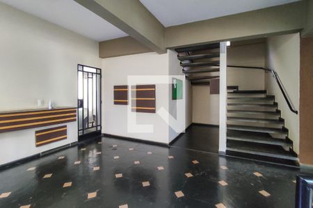 Apartamento para alugar com 120m², 3 quartos e 1 vaga Apartamento para alugar com 120m², 3 quartos e 1 vagaHall de Entrada