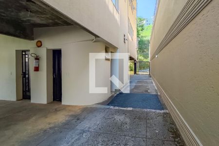 Apartamento para alugar com 120m², 3 quartos e 1 vaga Apartamento para alugar com 120m², 3 quartos e 1 vagaGaragem