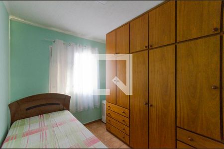 Quarto 2 de apartamento para alugar com 2 quartos, 52m² em Conjunto Habitacional Padre Manoel da Nóbrega, São Paulo