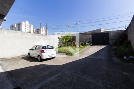 Casa para alugar com 835m², 3 quartos e 8 vagasQuintal