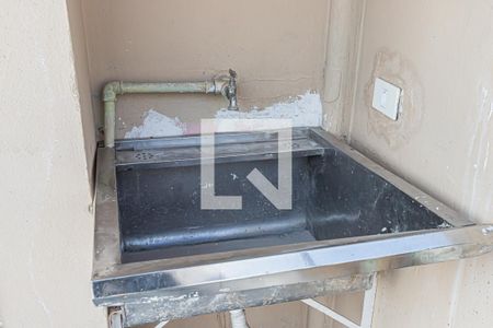 Casa à venda com 244m², 1 quarto e sem vagaÁrea de Serviço e quintal