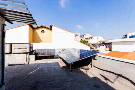 Casa para alugar com 413m², 4 quartos e 8 vagas Casa para alugar com 413m², 4 quartos e 8 vagasCobertura