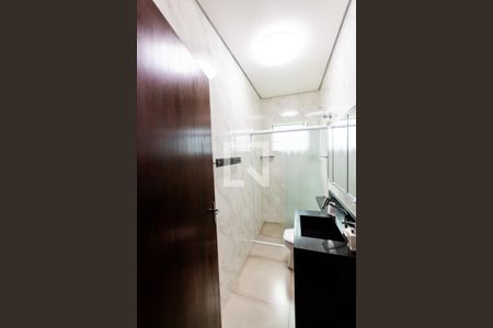 Casa para alugar com 413m², 4 quartos e 8 vagas Casa para alugar com 413m², 4 quartos e 8 vagasBanheiro