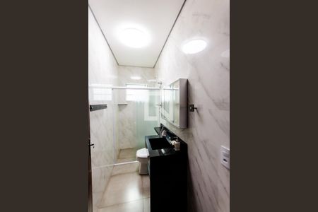 Casa para alugar com 413m², 4 quartos e 8 vagas Casa para alugar com 413m², 4 quartos e 8 vagasBanheiro