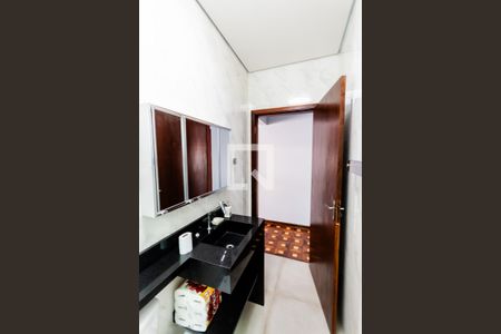 Casa para alugar com 413m², 4 quartos e 8 vagas Casa para alugar com 413m², 4 quartos e 8 vagasBanheiro