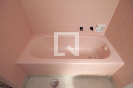 Apartamento à venda com 78m², 2 quartos e sem vagaBanheiro