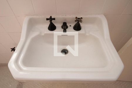 Apartamento à venda com 78m², 2 quartos e sem vagaBanheiro